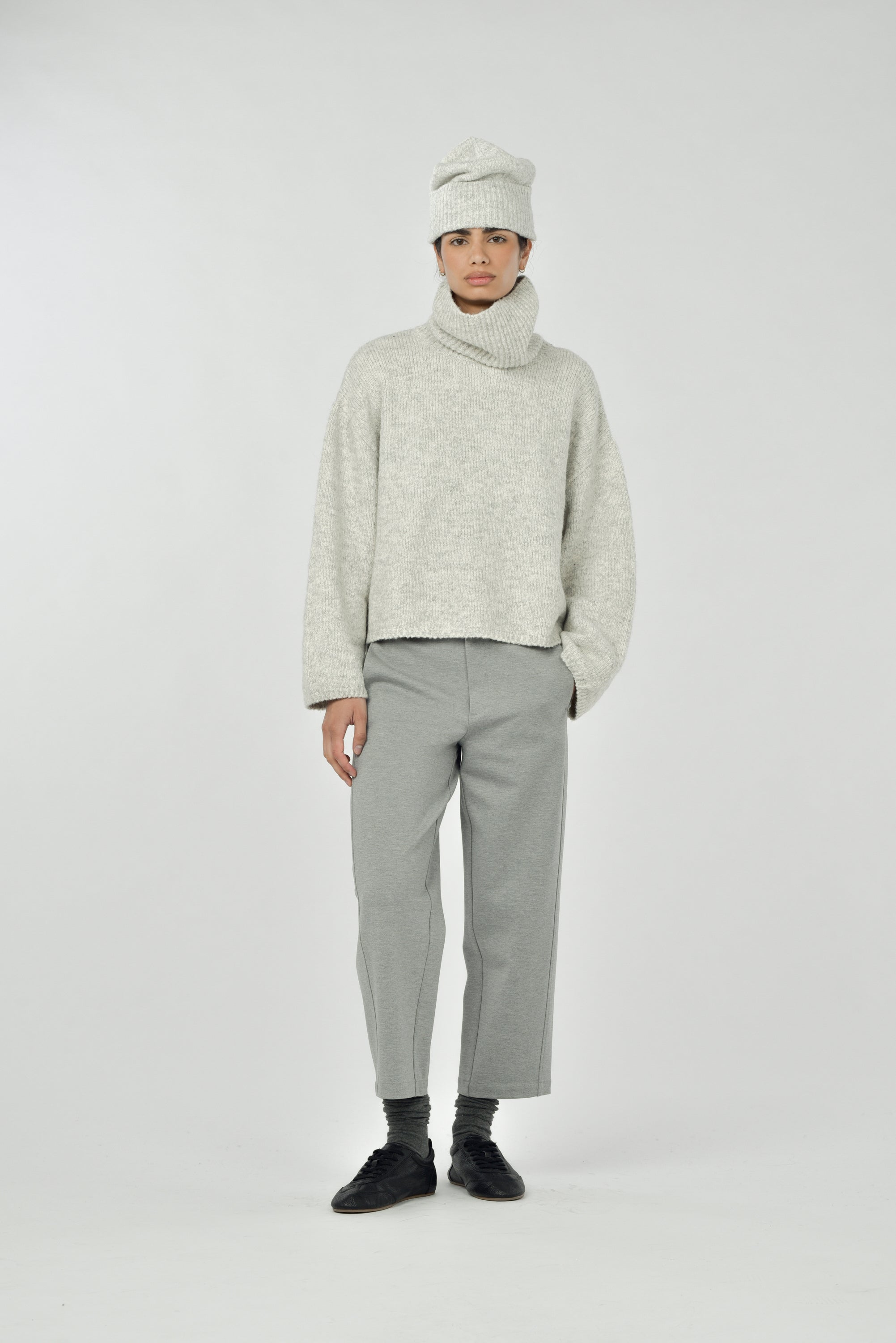 ennoy ELECTRIC LOGO TURTLENECK SWEAT