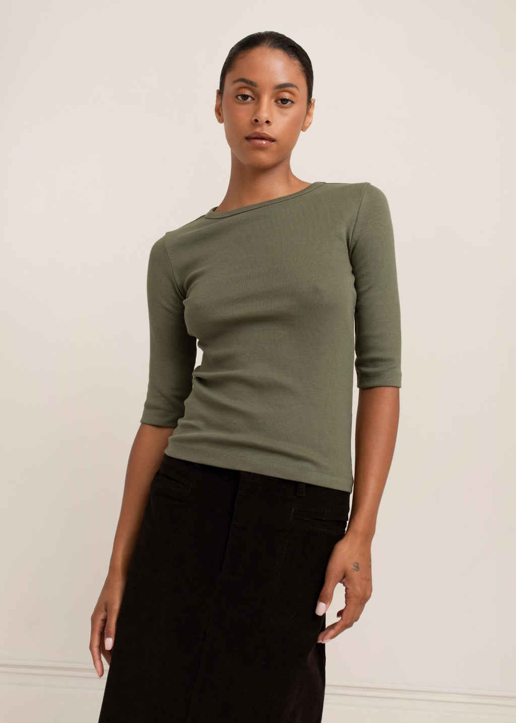 AKARI CREW NECK – PAPER LABEL