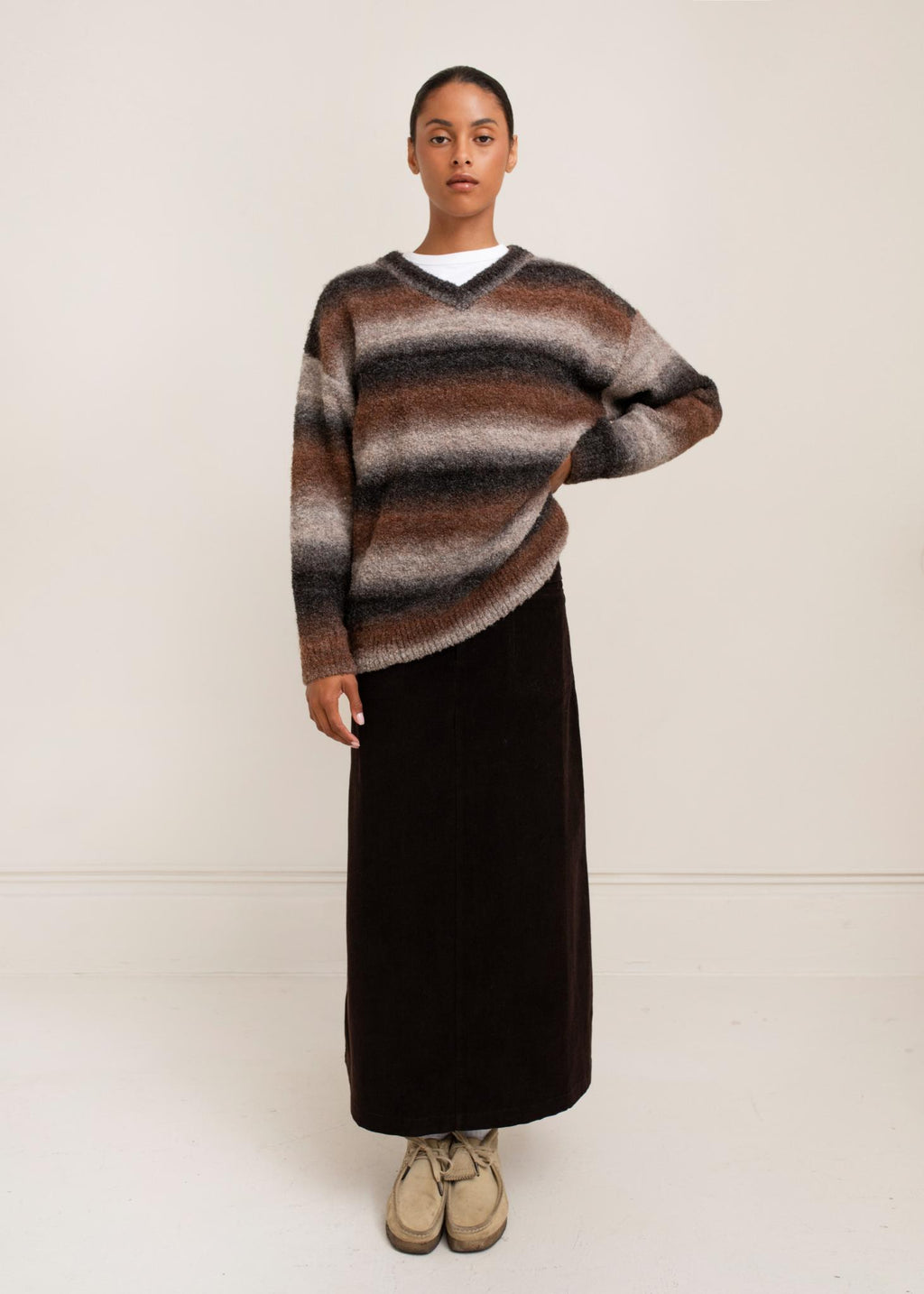 Rora V-Neck – PAPER LABEL
