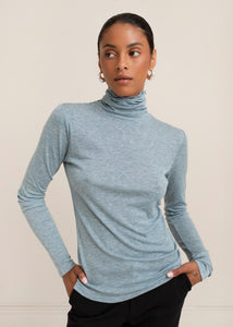 Eva Turtle Neck