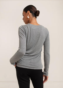 Nisa High V-Neck
