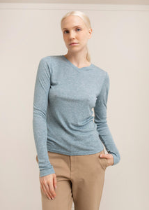 Nisa High V-Neck
