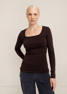 Toni Square Neck