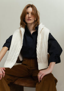 CLASSIC OVERSIZED SHIRT