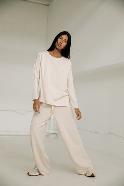 Ivory Pants That DON'T Disappoint: Pilcro Wide-Leg Trousers - The Mom Edit
